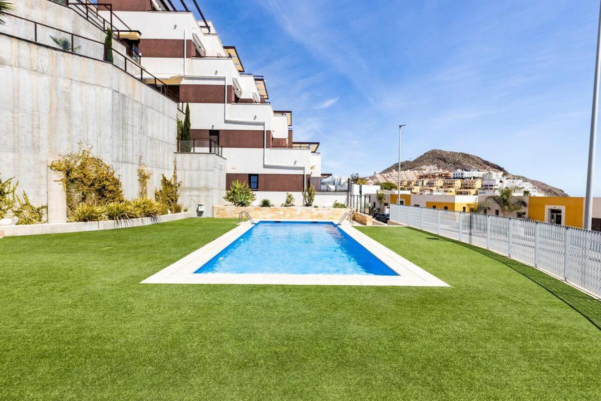 Luxury Designer Apartment - Unbeatable Sea Views Агілас Екстер'єр фото
