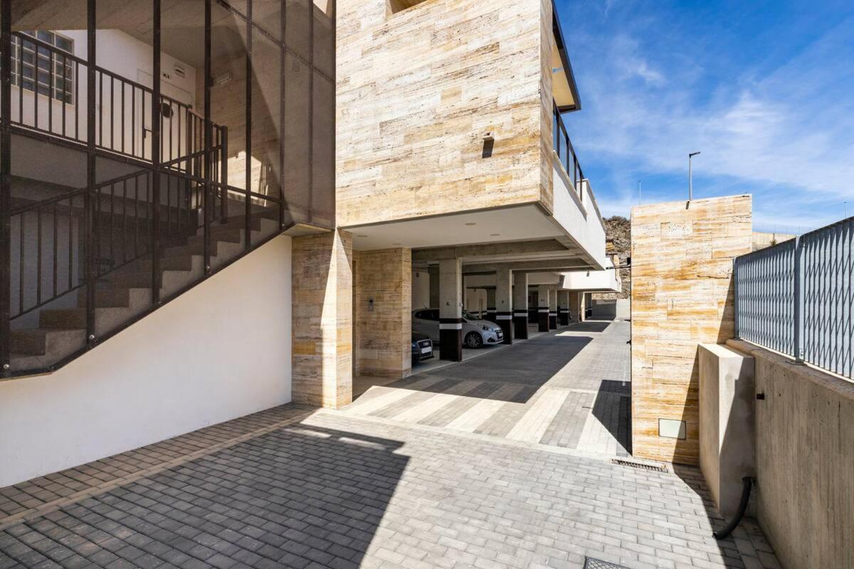 Luxury Designer Apartment - Unbeatable Sea Views Агілас Екстер'єр фото